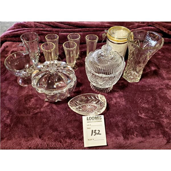 12 PC HIGH END ASSORTED GLASSWARE