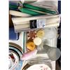 Image 12 : LARGE TABLE LOT: KITCHENWARE, GLASSWARE, TABLEWARE, DECOR, MORE