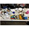 Image 1 : LARGE TABLE LOT: KITCHENWARE, GLASSWARE, TABLEWARE, DECOR, MORE