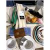 Image 9 : LARGE TABLE LOT: KITCHENWARE, GLASSWARE, TABLEWARE, DECOR, MORE