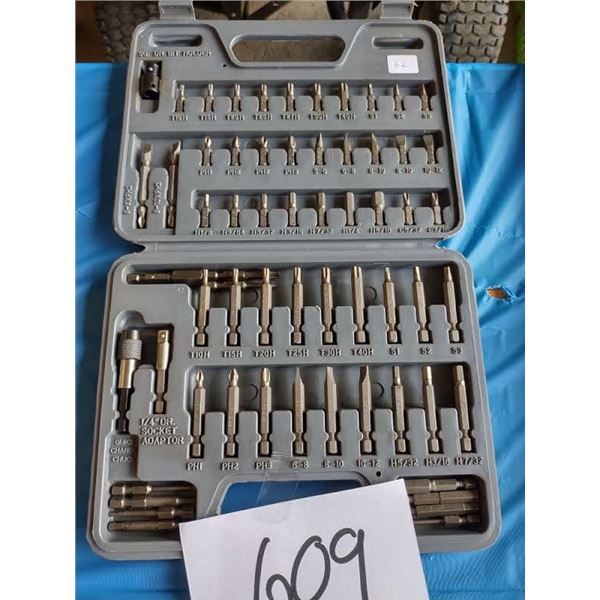 62 PIECE BLUE POINT BIT SET, LOOKS NEW