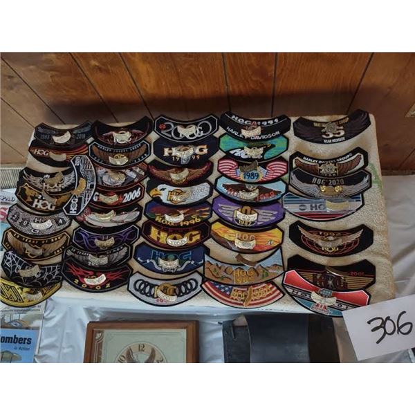 LARGE COLLECTION OF HARLEY DAVIDSON PATCHES AND METAL COMMEMORATIVE PINS, 80S, 90S, 2000S