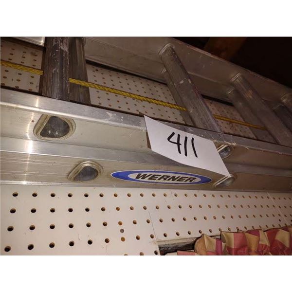 WERNER 25 FT EXTENSION LADDER, GOOD CONDITION
