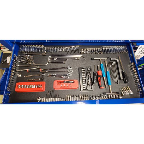 SnapOn Assorted sockets, drivers, ratchets, etc. - approx 185 pieces