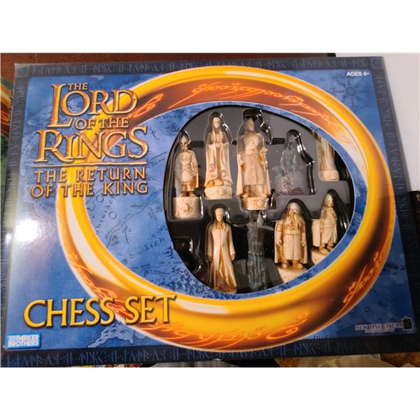 LOTR Chess Sets (2)