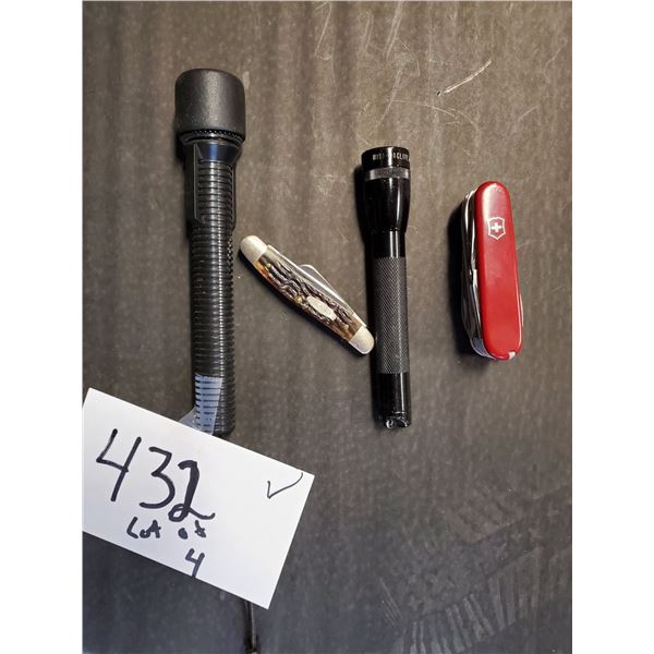 LOT OF MAG-LITE FLASHLIGHTS AND POCKET KNIVES