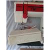 Image 3 : Brother Sewing Machine/works