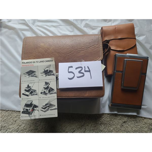 Polaroid Sx70 Land Camera and case