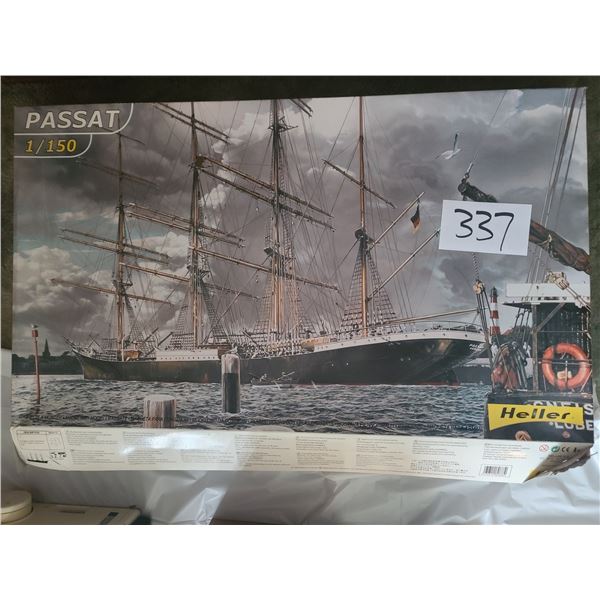 HELLER PASSAT 1/150 model ship