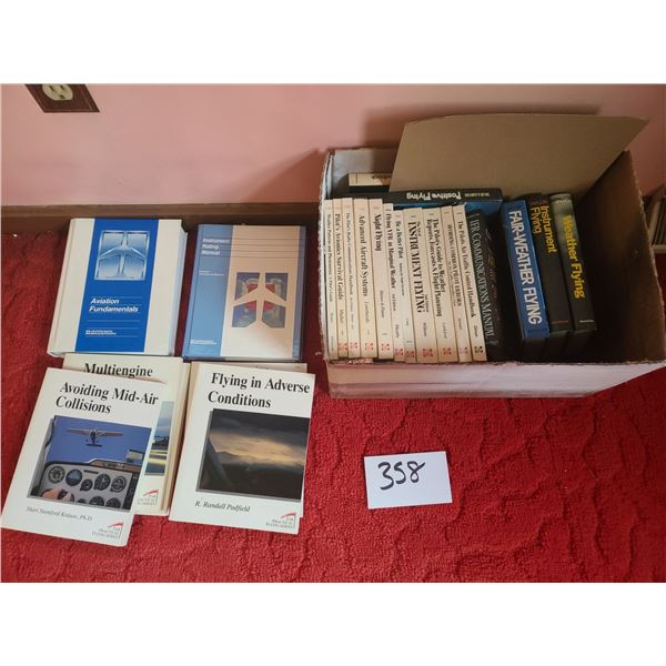 AVIATION BOOKS LOT