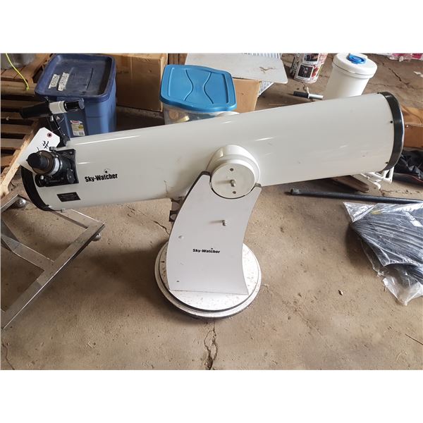 Skywatcher Telescope
