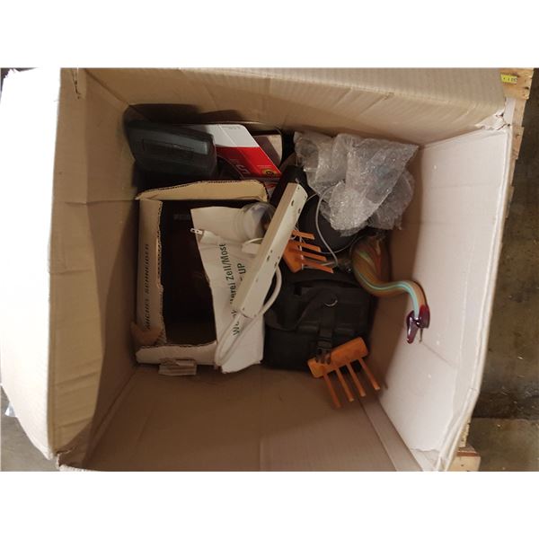 Lot Household Items / Décor Etc.