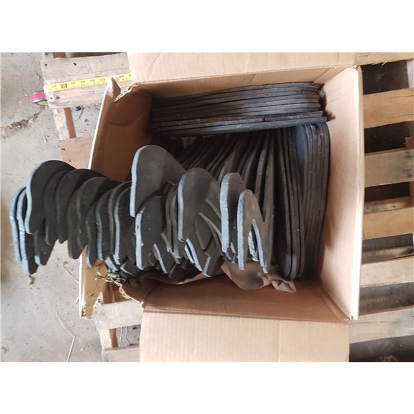 Lot Goose Lawn Decorations