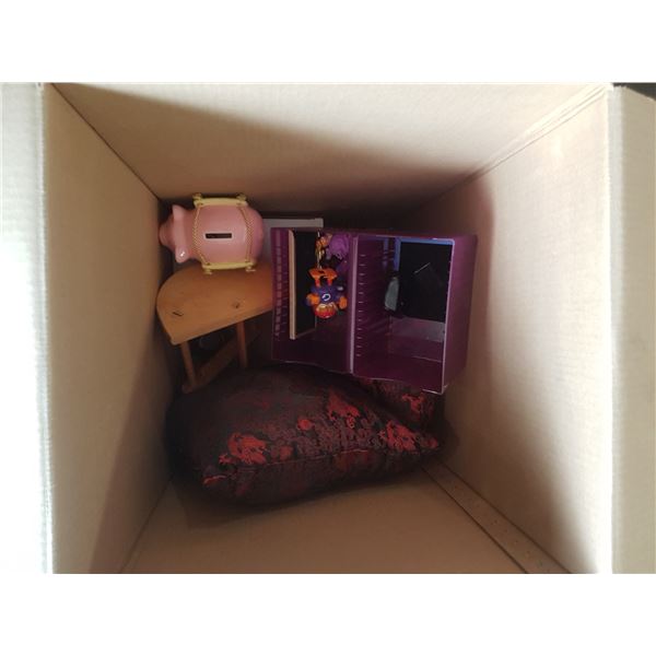 Lot Home Décor Etc.