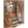 Image 5 : Lot Vintage Bottles & Insulators