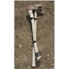 Image 1 : 2 Axes + Sledgehammer