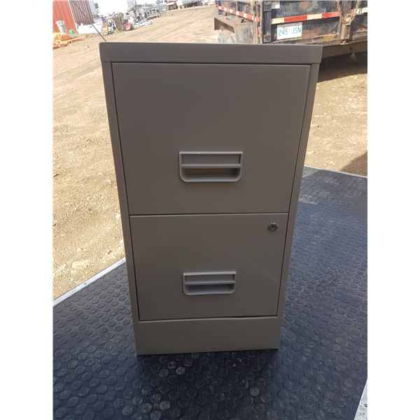 Metal Filing Cabinet 15 X 18 X 29 Inch