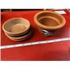 Image 9 : Lot Garden small clay pots, with dish, kids garden hoe, pond fish with air pump