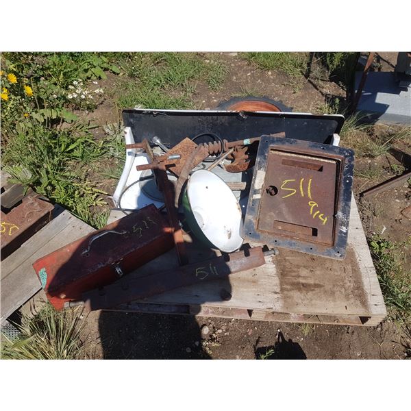 Lot Rustic Metal Items