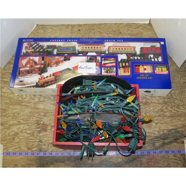 Xmas Train Decoration + Roll of Xmas Lights