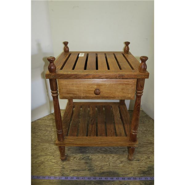 Small Wood End Table With Drawer
