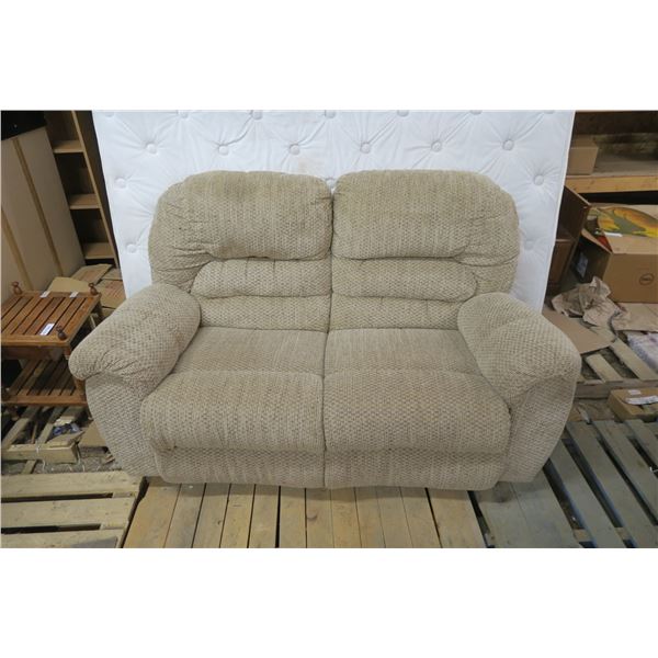 Love Seat 65 X 40 X 46 Inch