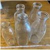 Image 1 : Lot 5 Glass Milk Bottles