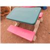 Image 10 : Lot Kids Picnic Tables