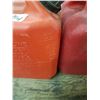 Image 2 : 3 Gas Cans