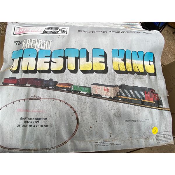 Trestle King Train