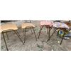 Image 4 : Lot 4 Stacking Stools