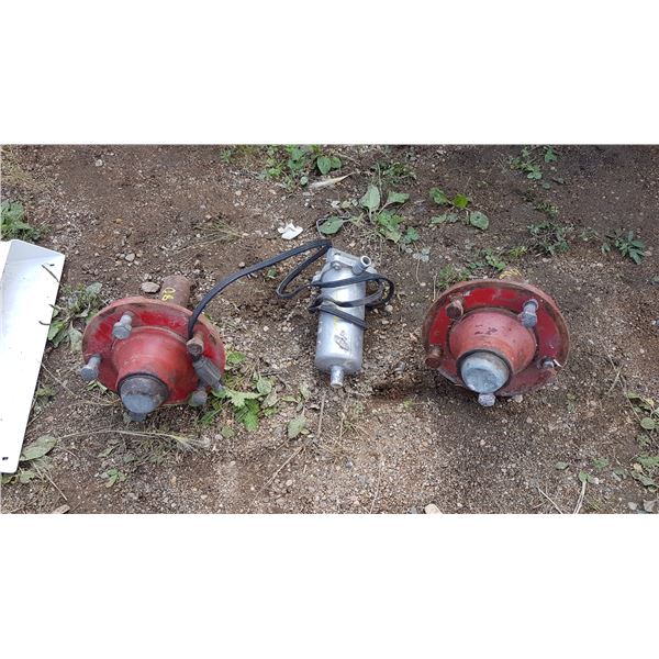 Trailer Axle Hubs & Pump