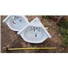 Image 3 : 2 X White Corner Sinks With Taps