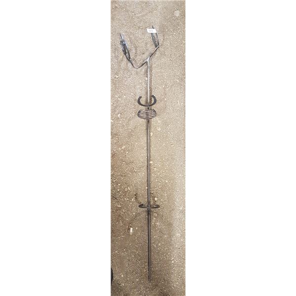 Horseshoe Wine Bottle Holder