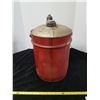 Image 3 : Red Gas Can