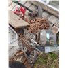 Image 6 : Lot Shovel & Chain & Misc. Items