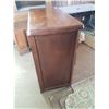 Image 2 : Antique Dresser With Mirror 18 X 36 X 35 Inch