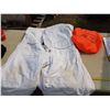 Image 1 : 3 XL Hunting Coverall Bottoms & Seat