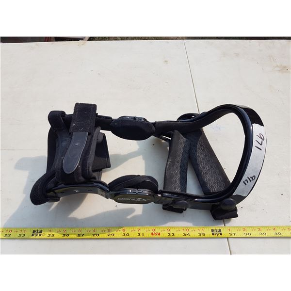 Knee Brace - Adjustable Size