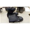 Image 5 : Lot Various Winter / Work Boots
