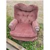 Image 1 : pink swivel arm chair