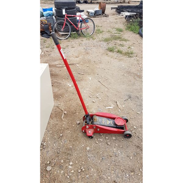 Propel 3 Ton Floor Jack