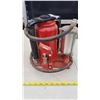 Image 4 : Motomaster Pneumatic / Hydraulic Bottle Jack 20 Ton