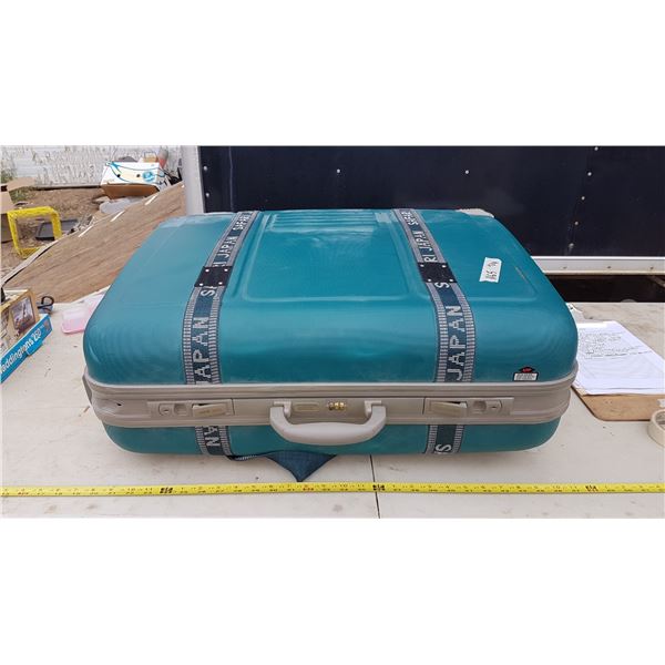 Hard-shell Suitcase