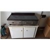 Image 2 : Propane Cook Grill On Base 38 X 23 X 38 Inch