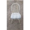 Image 1 : Vintage Wooden Chair