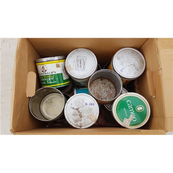 Lot Tobacco Tins