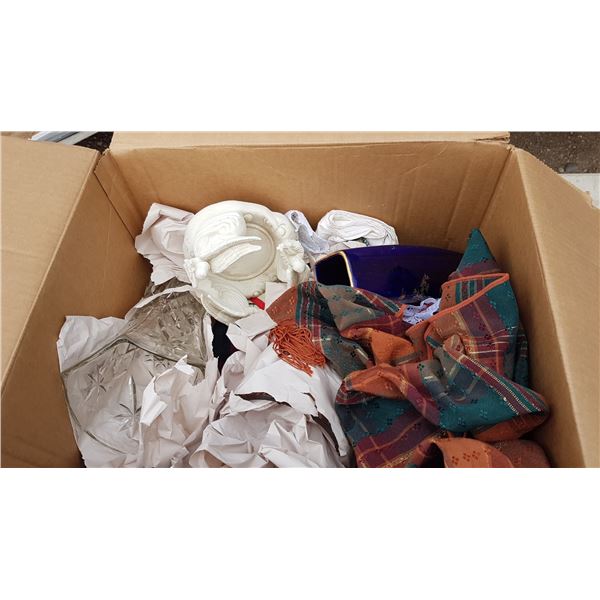 Lot Home Décor Etc.