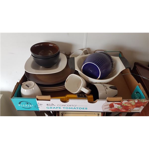 Lot Kitchenware