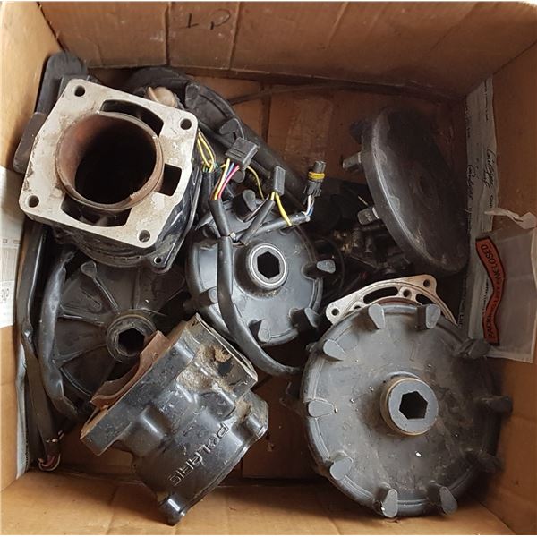 2 Polaris 1200cc Cylinders & Box Spare Parts - Sprockets
